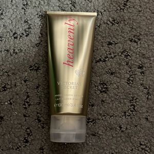 Victoria’s Secret Heavenly Lotion